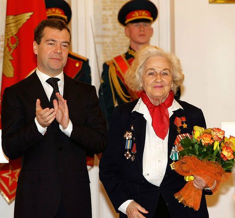 Nadezhda in 2009 with Russian President Medvedev. By Kremlin.ru – CC BY 4.0