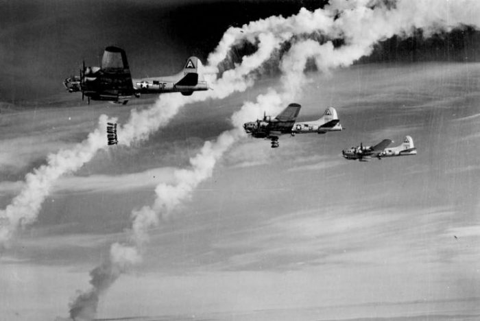 B-17G formation of the 91st bomb group 324th bomb squadron