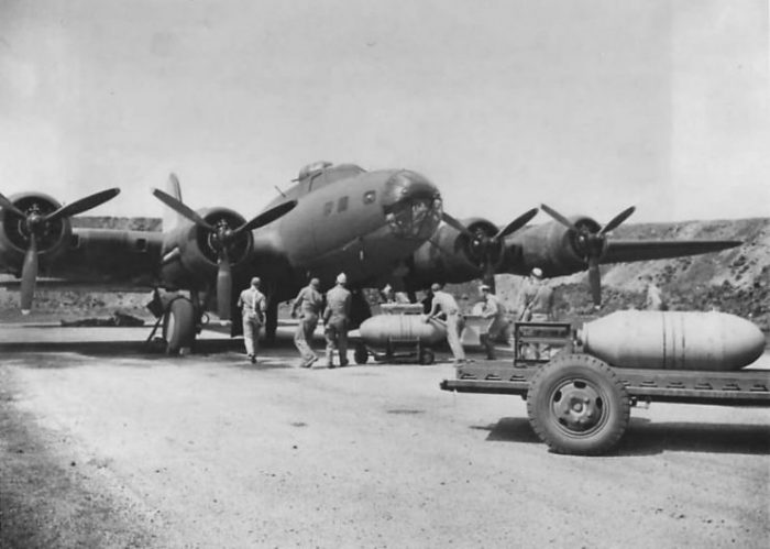 Crew loading bombs on B-17 at Guatemalan Bomber Command Station 1942