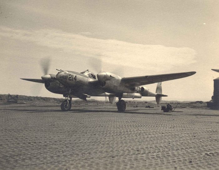 The counter rotating propellers balanced the P-38, making it very stable. However in the case of an engine failure, the resulting imbalance could cause the aircraft to suddenly roll over, if not countered by an experienced pilot.