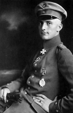 Manfred’s younger brother, Lothar von Richthofen.