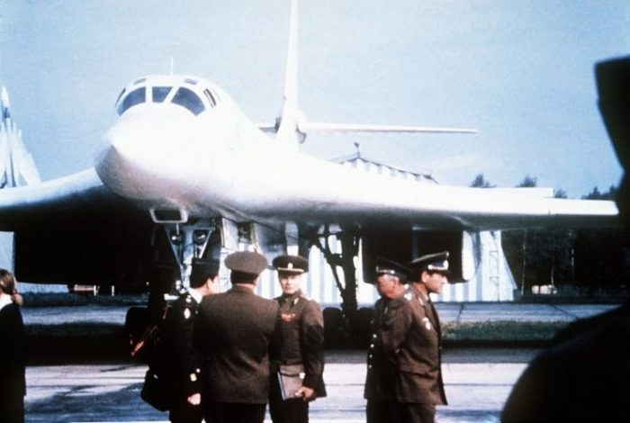 A Tupolev Tu-160 with Soviet officers in front, September 1989.